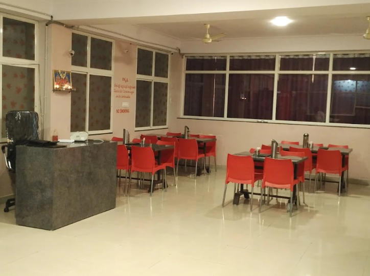 Ruchi Restaurant